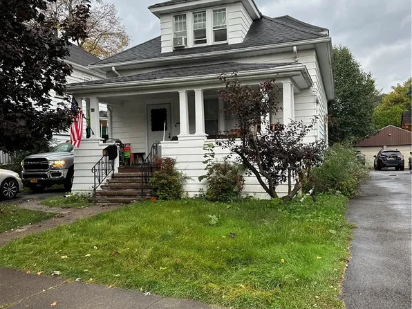 709 Garfield St, East Rochester, NY 14445