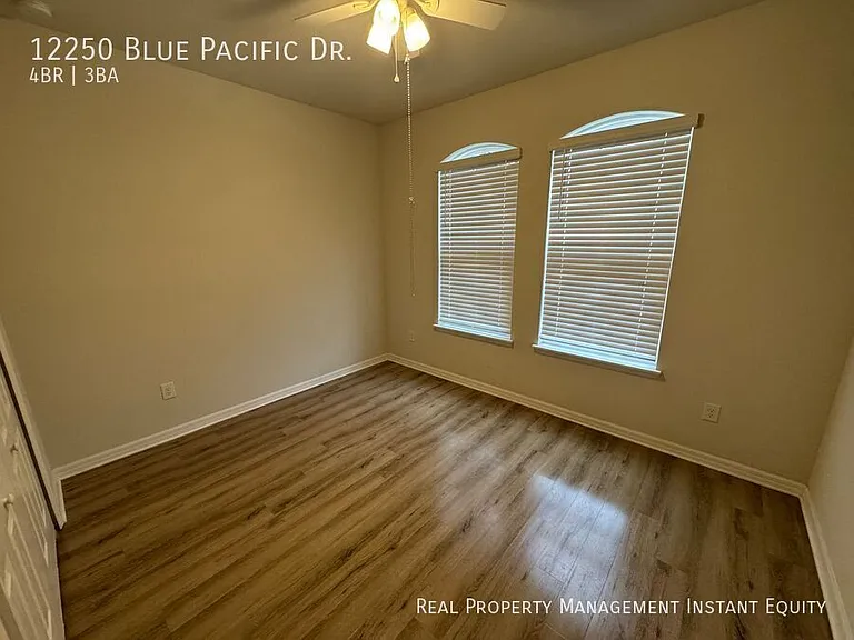12250 Blue Pacific Dr — Photo 26