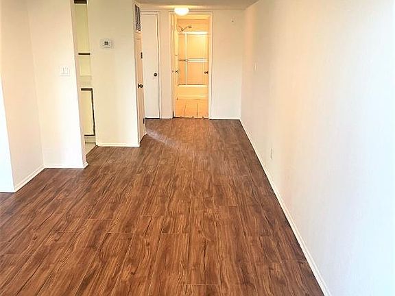 5th image of 503 S Adams St APT 305