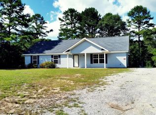 692 Stokes Bluff Rd, Garnett, SC 29922
