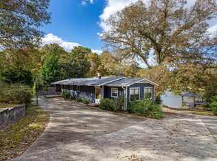 210 Bayou Ridge Ln, Talladega, AL 35160