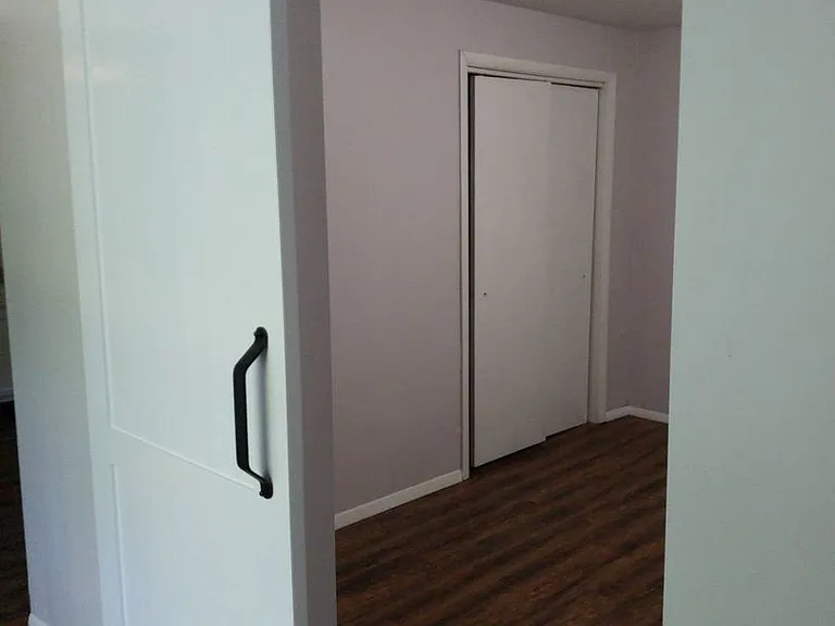 138-154 Woodhill Dr — Photo 33