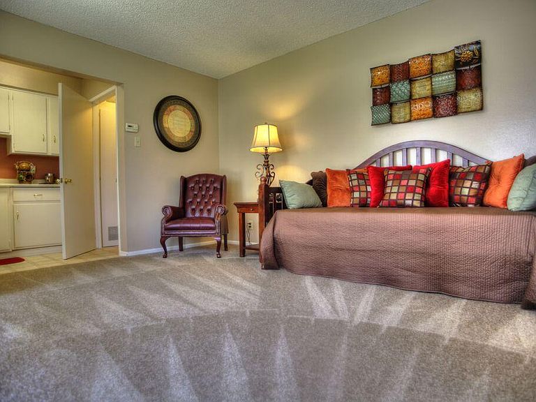 Country Village Senior Apartment Rentals Mira