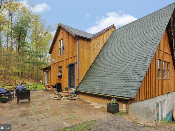 24 Old Jefferson Ln, Auburn, PA 17922