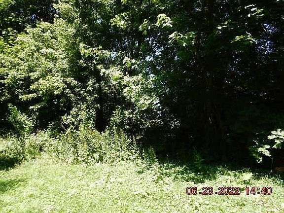2nd image of 13057 Highland Dr