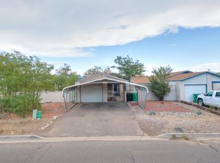232 Pearl Dr NE, Rio Rancho, NM 87124