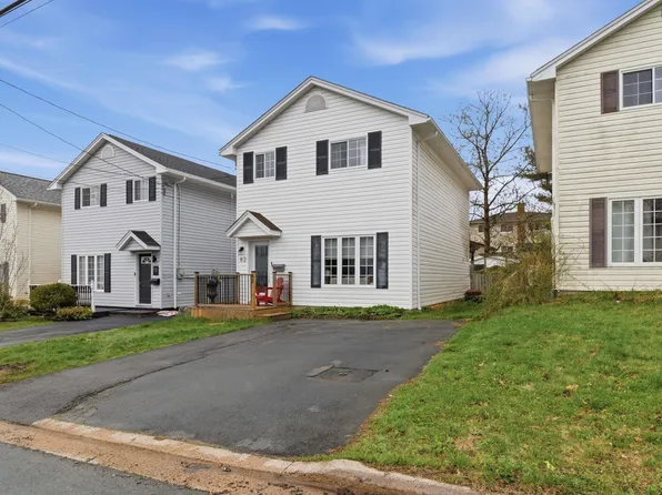 82 Abrams Way, Halifax, NS B3P 2S1