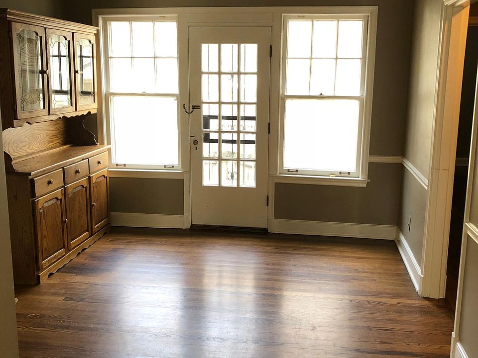 1st image of 3520 Shirlwood Ave