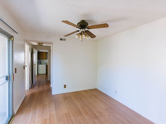 5th image of 1625 Greencastle Ave APT A