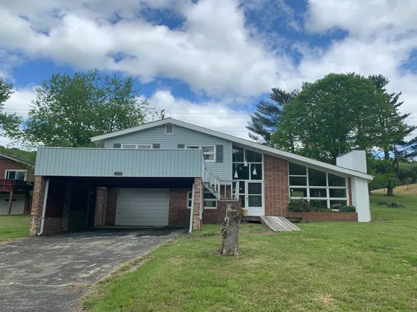 205 Cross St, Gate City, VA 24251