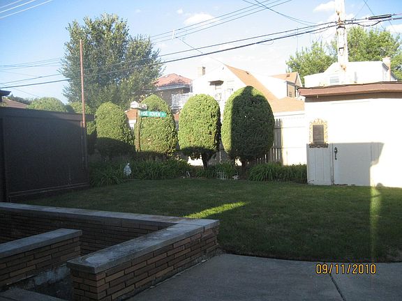4th image of 1637 N Newcastle Ave