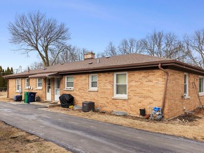 208 S Chase Ave, Lombard, IL, 60148