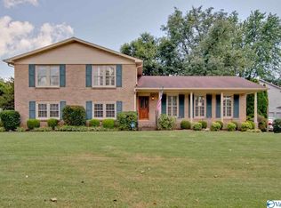 125 Westbury Dr SW, Huntsville, AL 35802