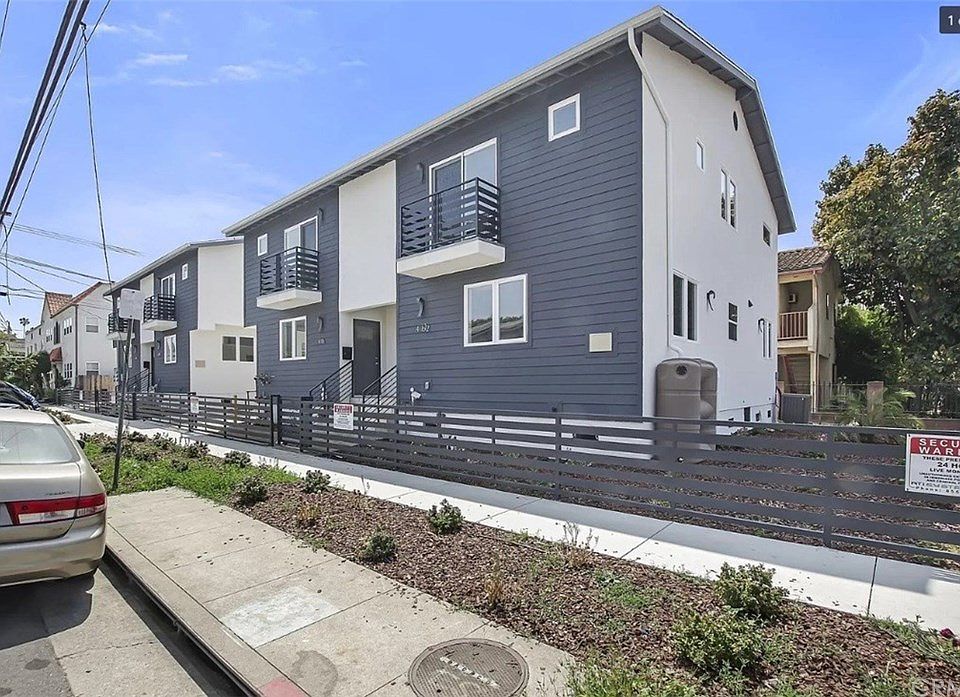 1st image of 4114 Oakwood Ave