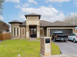 916 S 12th St, Alamo, TX 78516