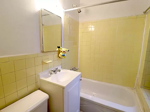 5th image of 1670 York Ave APT 3B