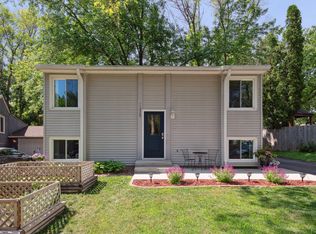 112507 Ramsey Ct, Chaska, MN 55318