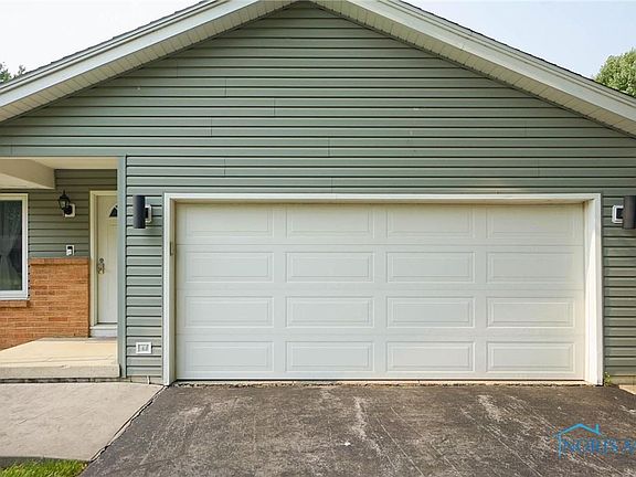 5th image of 7866 Driftwood Dr