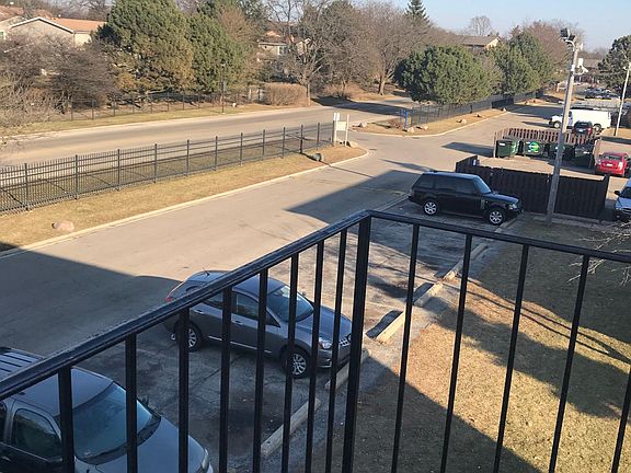 3rd image of 1941 N Green Ln N APT 3A