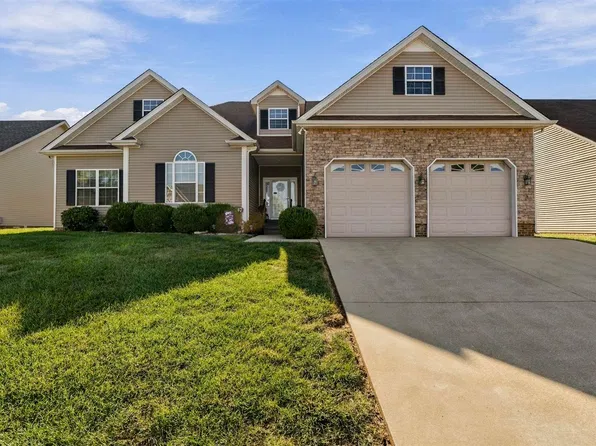1147 Wintercress Ln, Bowling Green, KY 42104