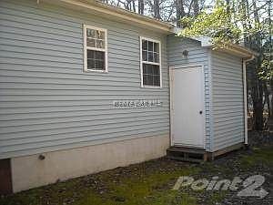 Side storage shed