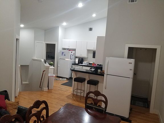 Living room & Kitchen view