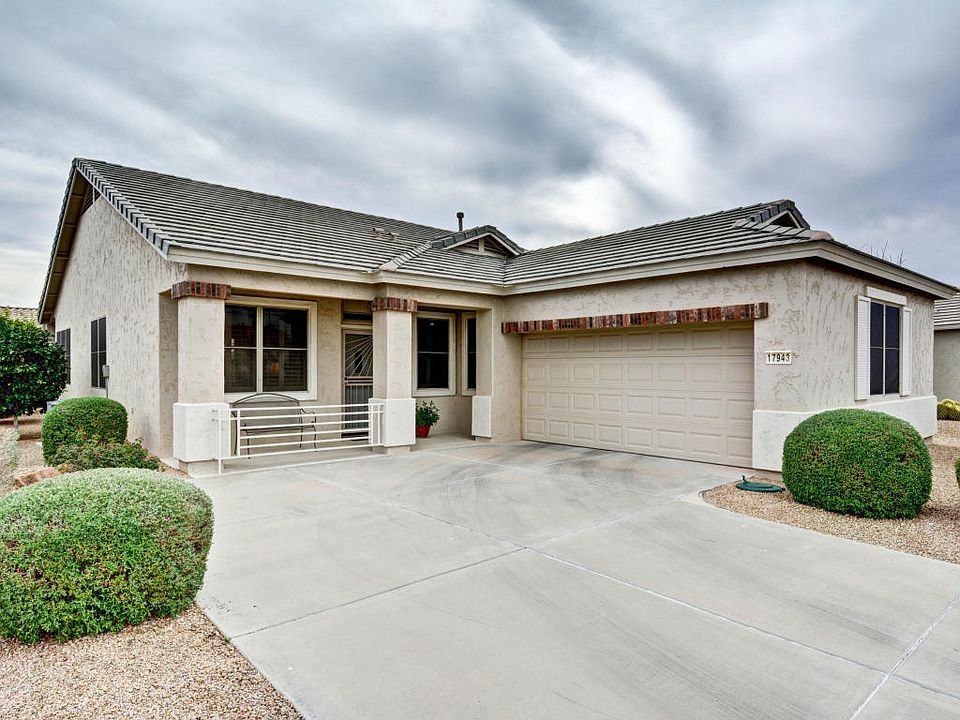 1st image of 17943 W Dawn Dr