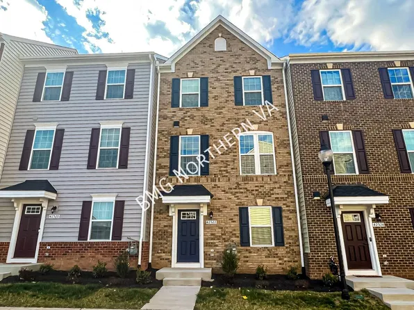 42522 Tiber Falls Sq, Sterling, VA 20166