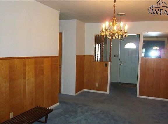 4th image of 1625 Andrews Dr