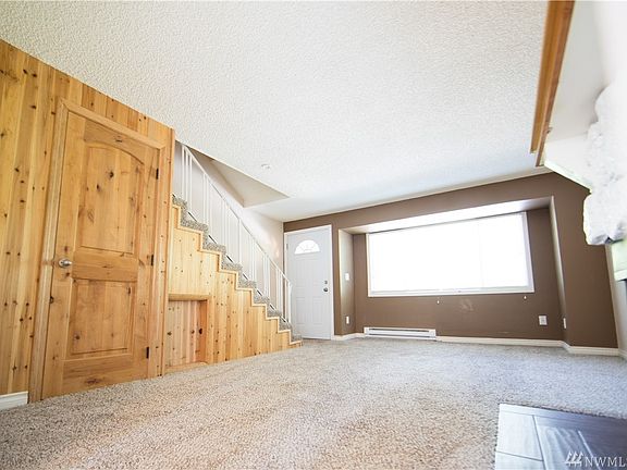 2nd image of 4103 4th Street Pl SW