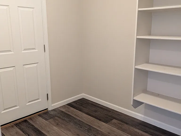 4354 S Glenmere Way — Photo 11