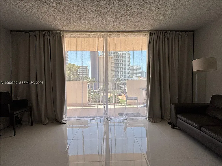 1865 S Ocean Dr #4F — Photo 9