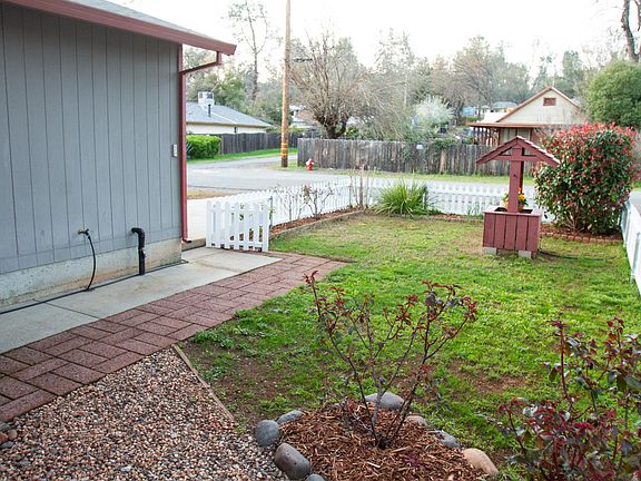 3rd image of 3904 La Mesa Ave