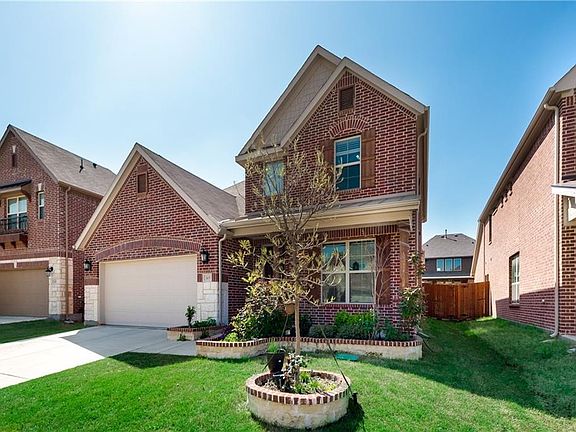 2nd image of 1105 Cypress Hill Dr