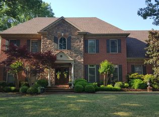 2215 Dogwood Oaks Dr, Germantown, TN 38139