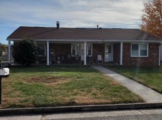 5817 Old Manor Dr, Roanoke, VA 24019