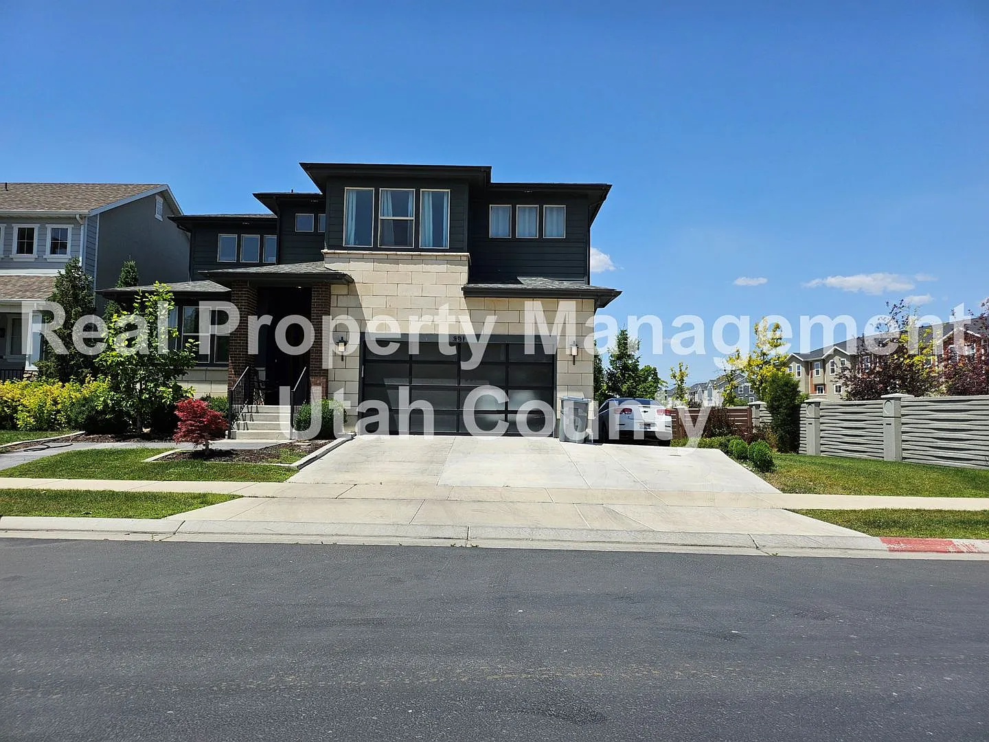 Vineyard apartment With Private yard — Photo 1