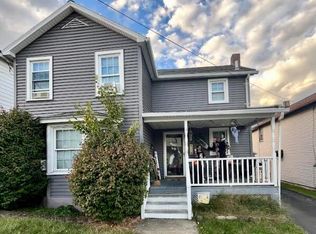 32 John St, Nanticoke, PA 18634