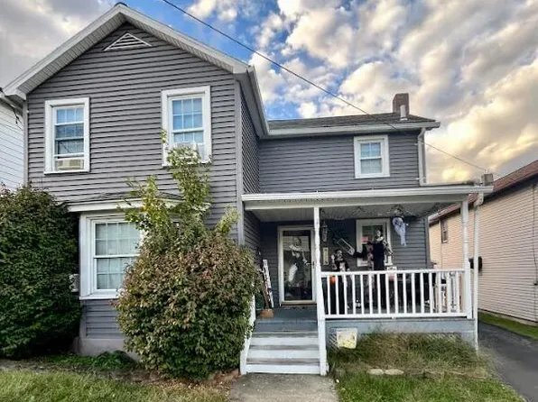 32 John St, Nanticoke, PA 18634