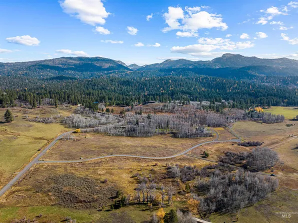 14109 Penne Lane Rd, McCall, ID 83638