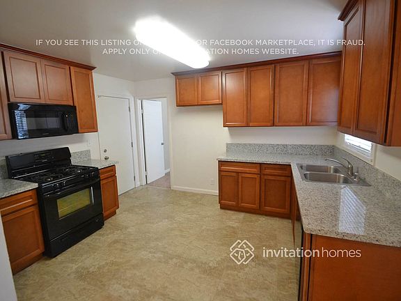 3rd image of 301 Di Maggio Ave