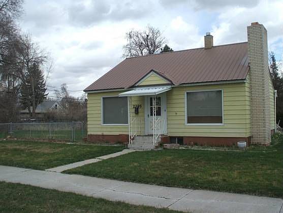1st image of 2295 S Lee Ave