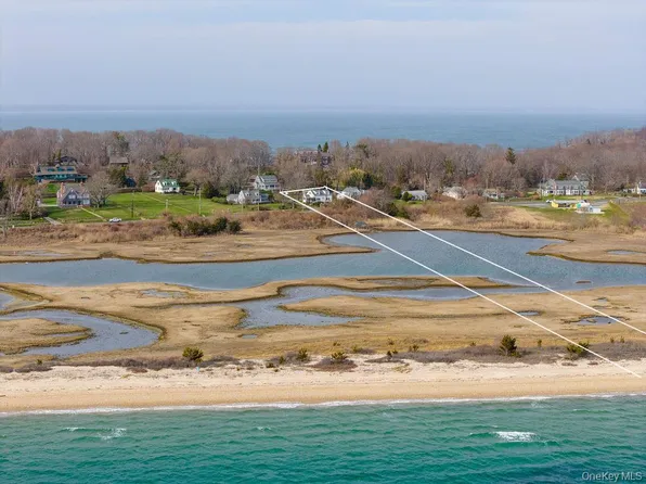 20715 Main Road, Orient, NY 11957