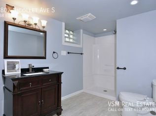 6802 Nicollet Ave S, Richfield, MN 55423