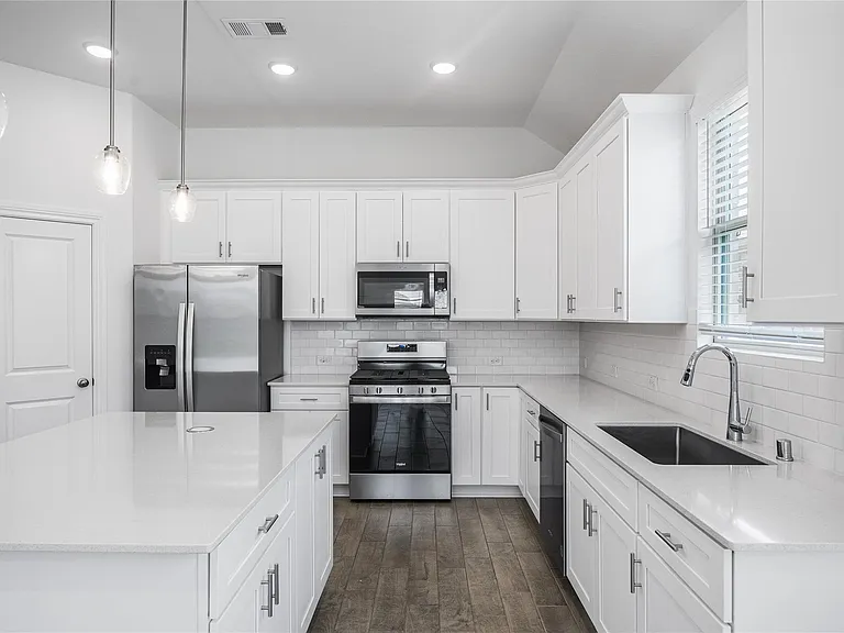 15110 Wild Gully Way — Photo 12