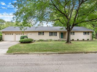 417 Meadowview Dr, Saint Johns, MI