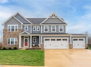 3349 Stoneleigh Rd, Canton, OH
