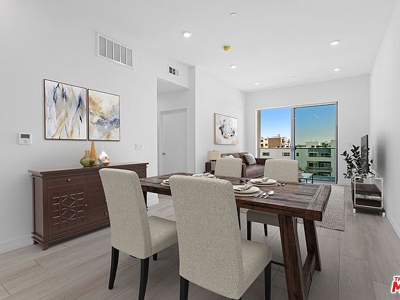 2nd image of 1650 Sawtelle Blvd #404