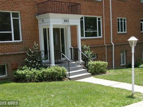 2nd image of 10313 Montrose Ave #10313