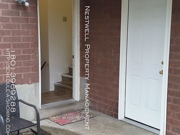 3rd image of 3093 S Lincoln St #Basement